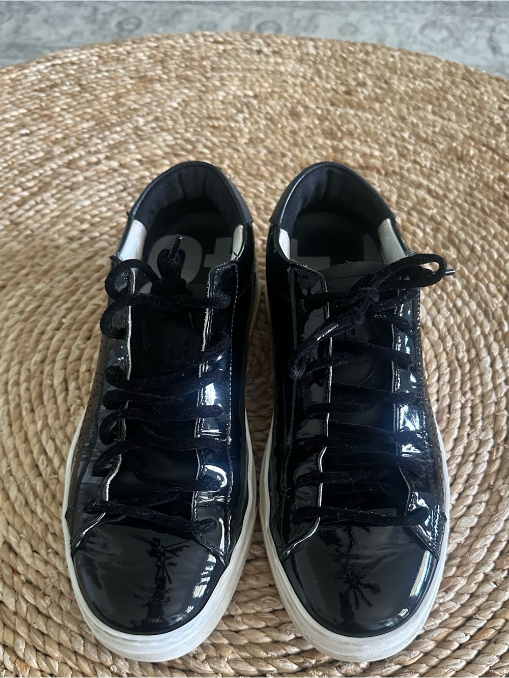P448 women's jack patent leather sneaker in mada/black Size 39 - Picture 2 of 7